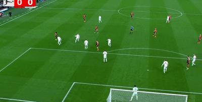 国脚关键头球助球队赢下比赛