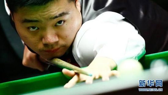 官方：明夏世界杯上下半场中段有强制补水时间，每次3分钟