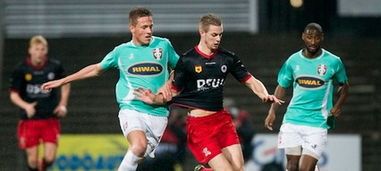 科曼称赞阿尔克马尔19岁中场斯密特：他身上的特质像佩德里