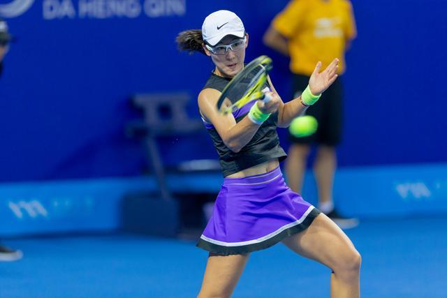 国脚赛后晒训练照，状态回暖