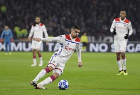 还是场上的 还是场上的