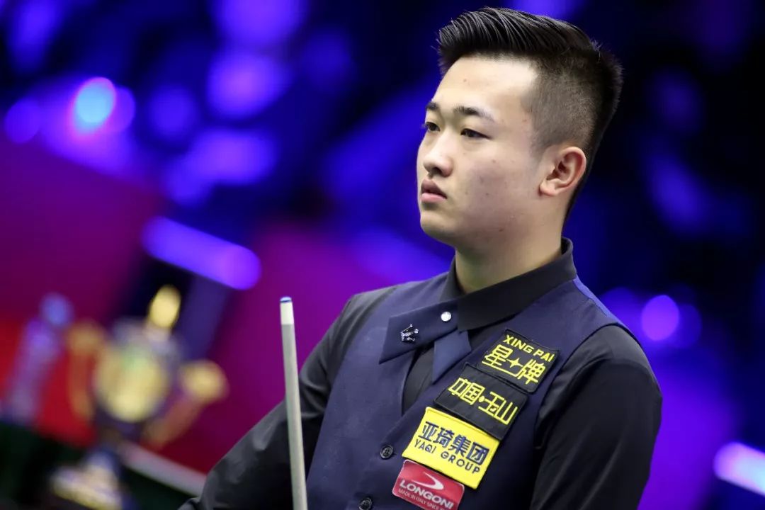 雄厚的球队 雄厚的球队