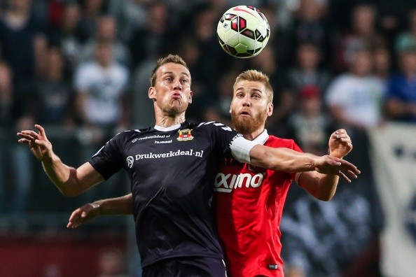 点揭示了一 点揭示了一